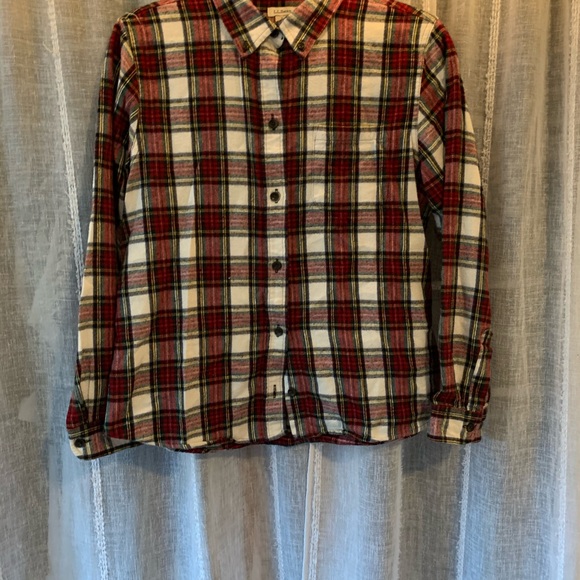 L.L. Bean Tops - LL Bean Women’s Petite Small Flannel Top